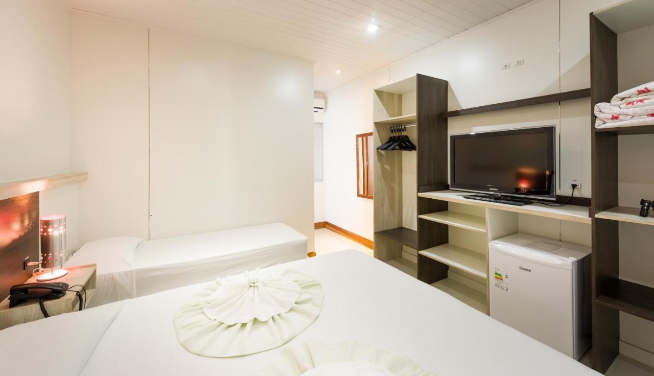 Hotel Brasil เปงญา ภายนอก รูปภาพ
