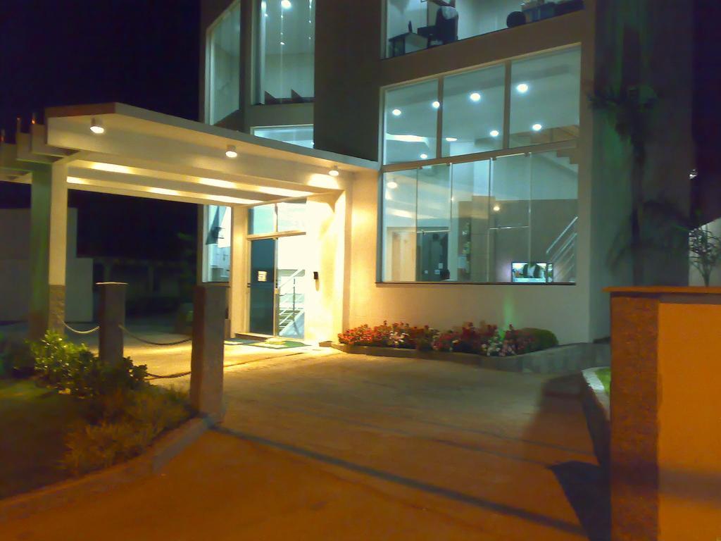 Hotel Brasil เปงญา ภายนอก รูปภาพ